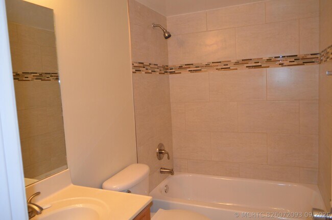 Building Photo - 5821 Riverside Dr