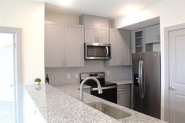 Building Photo - 6955 Turtlewood Dr