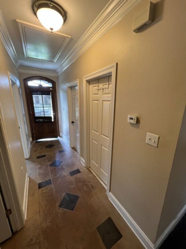 Building Photo - Beautiful 3BR Home in Sought-After Beau Pré off River Rd – Open Floor Plan & Fenced Yard!