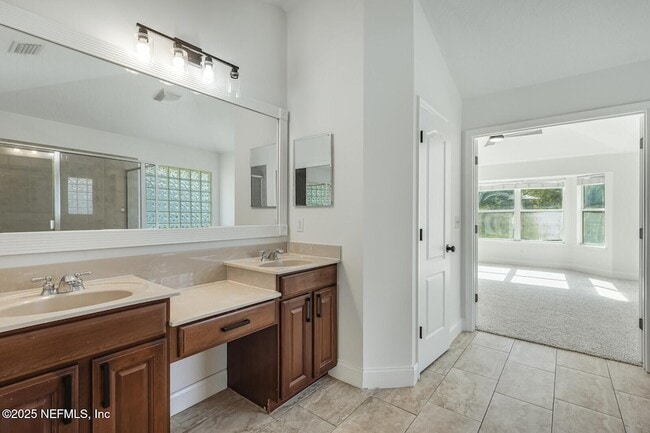 Building Photo - 737 Hazelmoor Ln