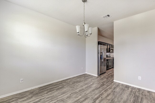 Building Photo - 20923 Corisande St
