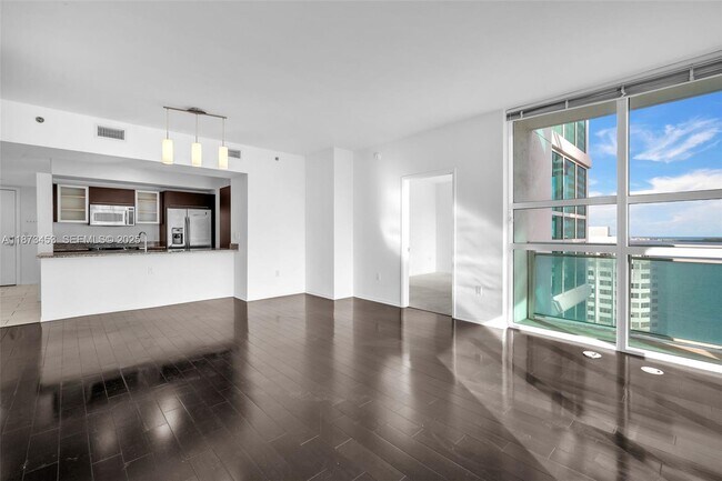 Building Photo - 951 Brickell Ave