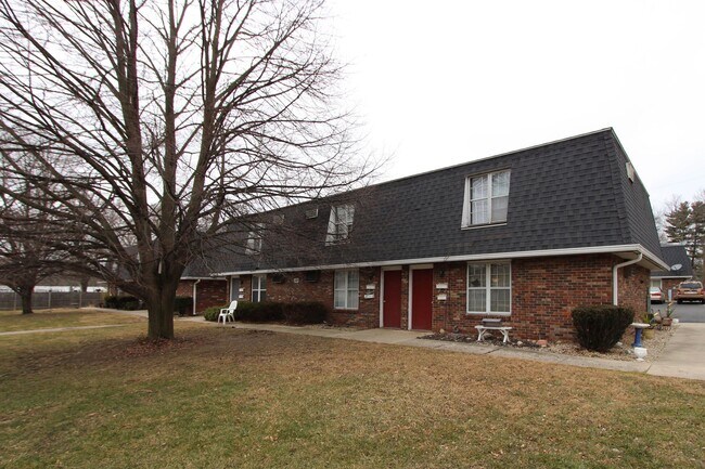 Building Photo - 1 Bedroom/ 1 Bathroom Apartments- Great Location! Pet Friendly!