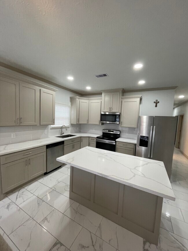 Kitchen - 2995 Pecos St