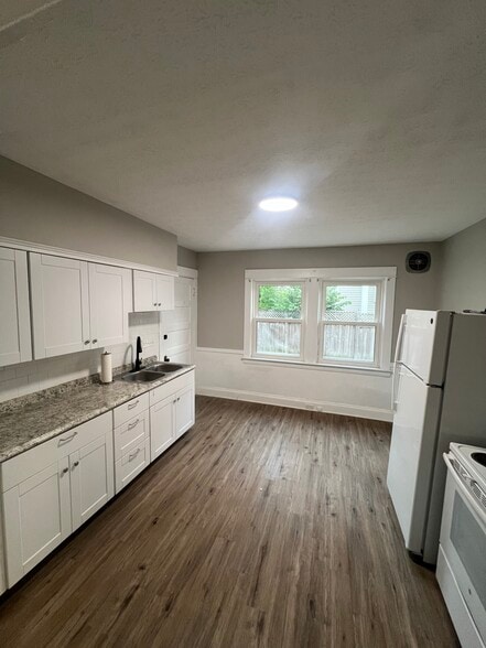 Building Photo - 1505 Wagar Ave