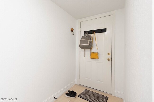 Building Photo - 1392 Churchill Cir