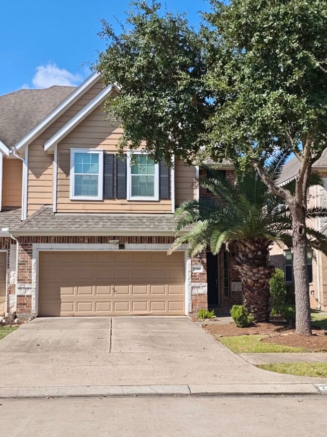 Primary Photo - 2306 Waterford Park St