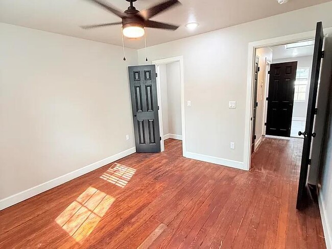 Building Photo - 5909 NW 40th St