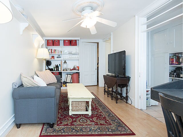 Building Photo - 94 West Cedar St