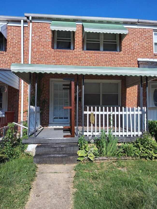 Primary Photo - 4443 Scotia Rd