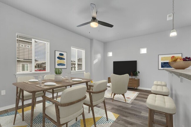 Building Photo - Wilson Creek Townhomes! Move In By 7/31 & ...