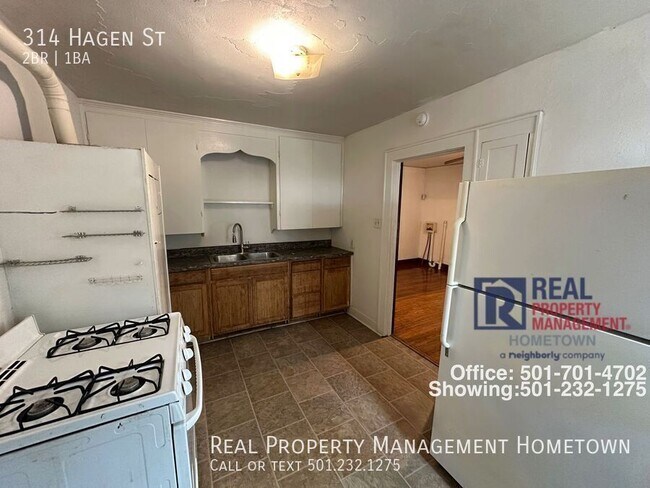 Building Photo - 314 Hagen St