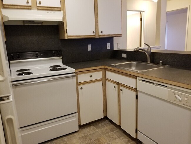 Interior Photo - UDH 5 plex