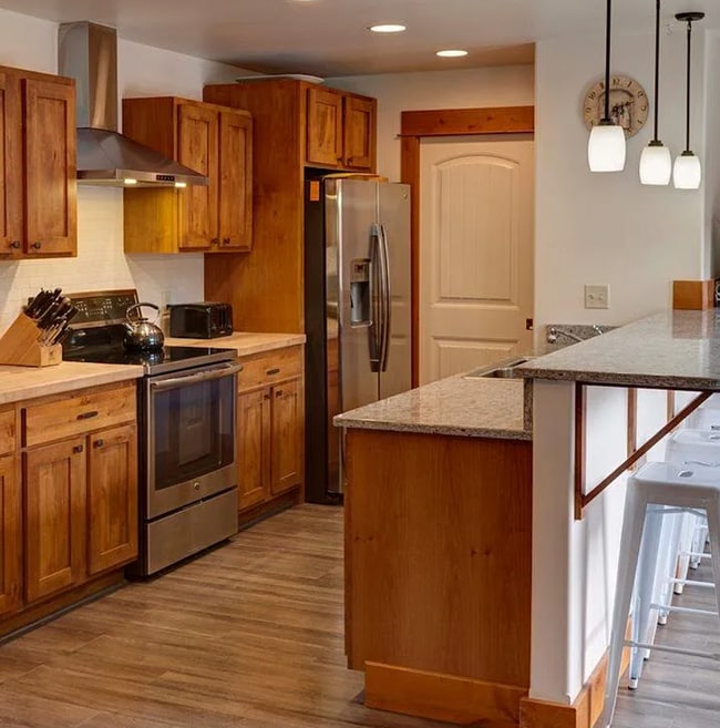 Building Photo - 3 Bedroom Townhome in Bozeman!