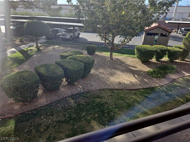 Building Photo - 2200 S Fort Apache Rd