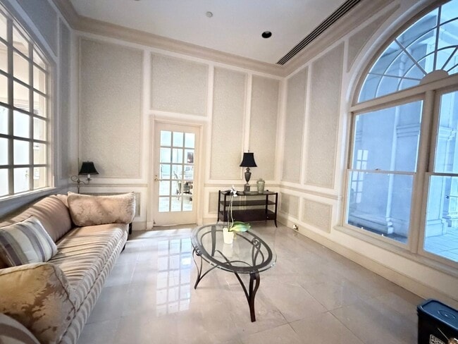 Building Photo - 199 14th St NE