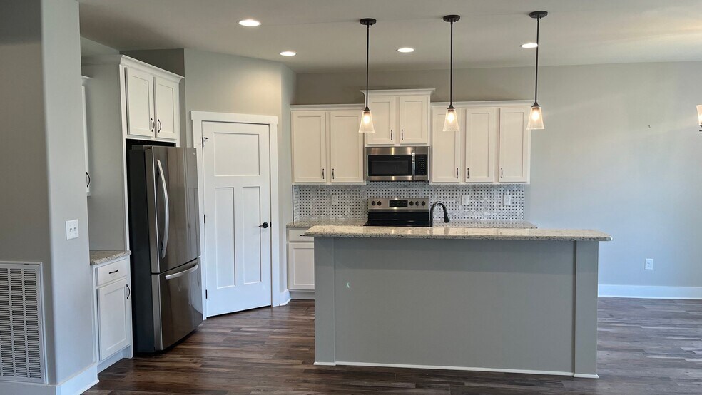 Building Photo - 1417 Lemongrass Dr