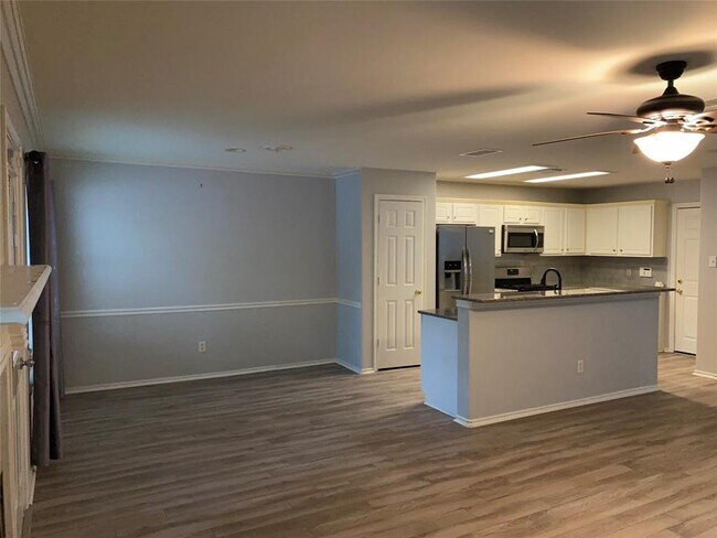 Building Photo - 38 Musgrove Pl