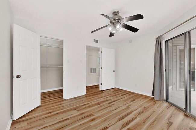 Building Photo - 2450 Wickersham Ln