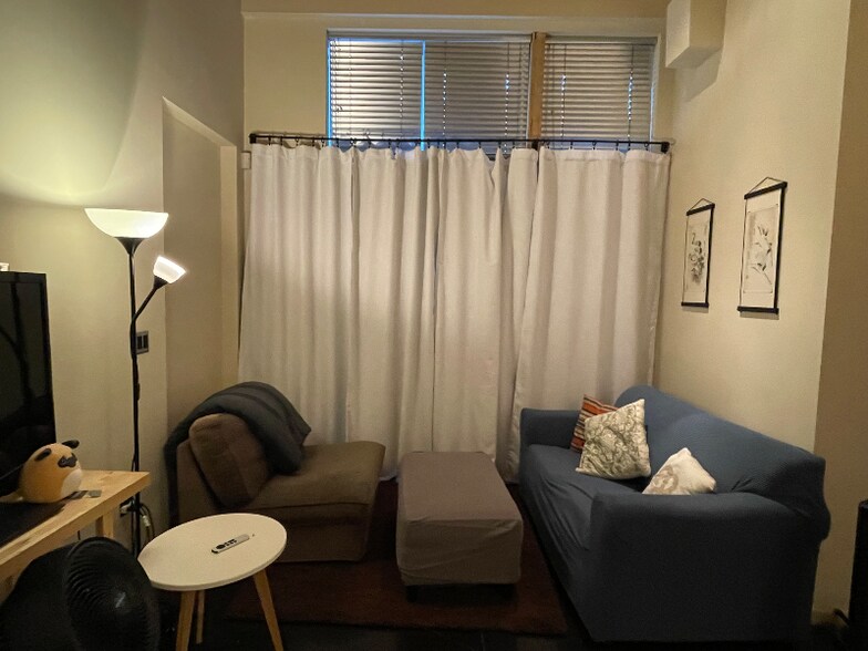 Building Photo - 1812 19th Ave