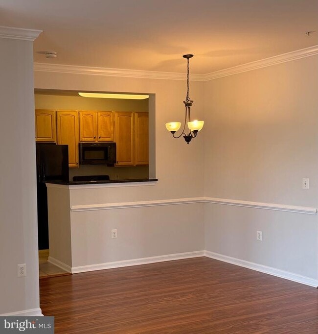 Building Photo - 13216 Fox Bow Dr