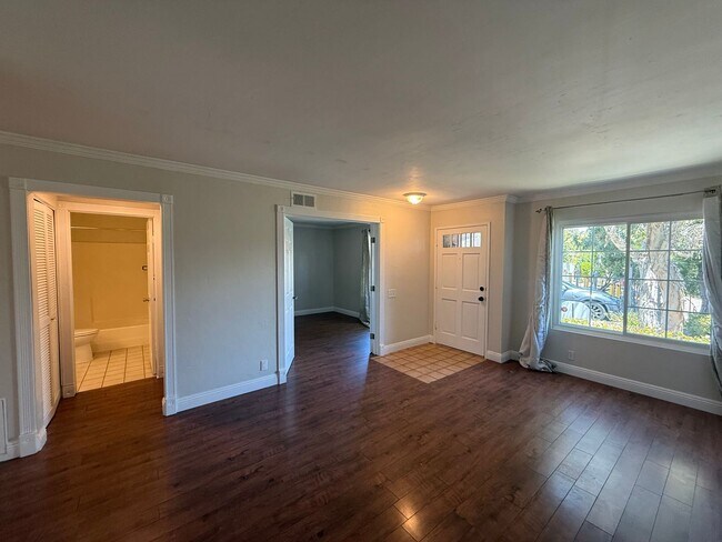 Building Photo - Serene 2BD/2BA End Unit Condo in Carmel Valley with Built-in BBQ, Community Pool & Detached Garage