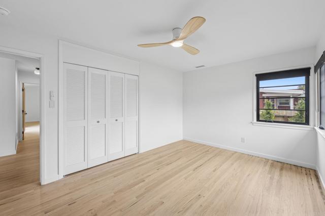 Building Photo - 1061 Buena Vista Way