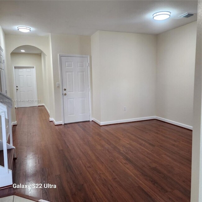 Building Photo - 22120 SW 93rd Pl