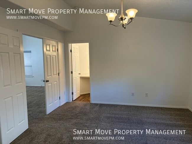 Building Photo - 5923 S Sweet Gum Way