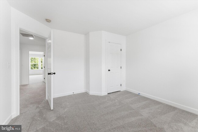 Building Photo - 25263 Beach Pl