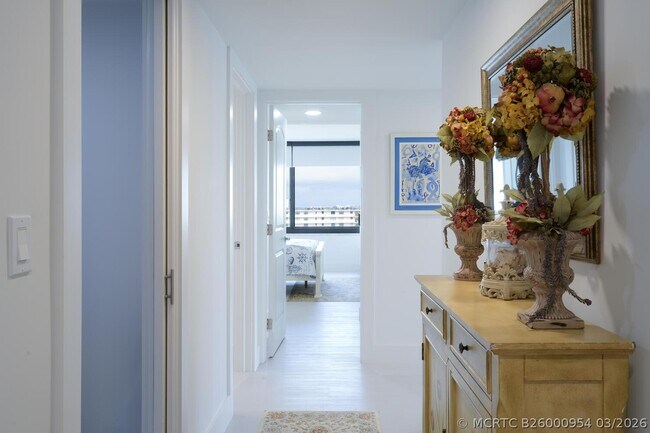 Building Photo - 3589 S Ocean Blvd