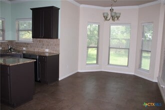 Building Photo - 167 Chering Dr