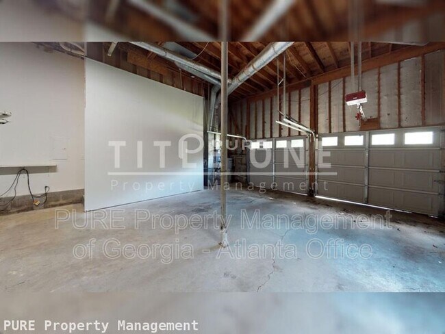 Building Photo - 31 Etowah Ct