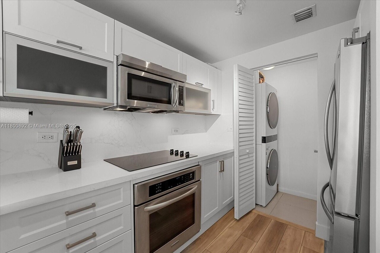 New Stovetop and Washer + Dryer - 244 Biscayne Blvd