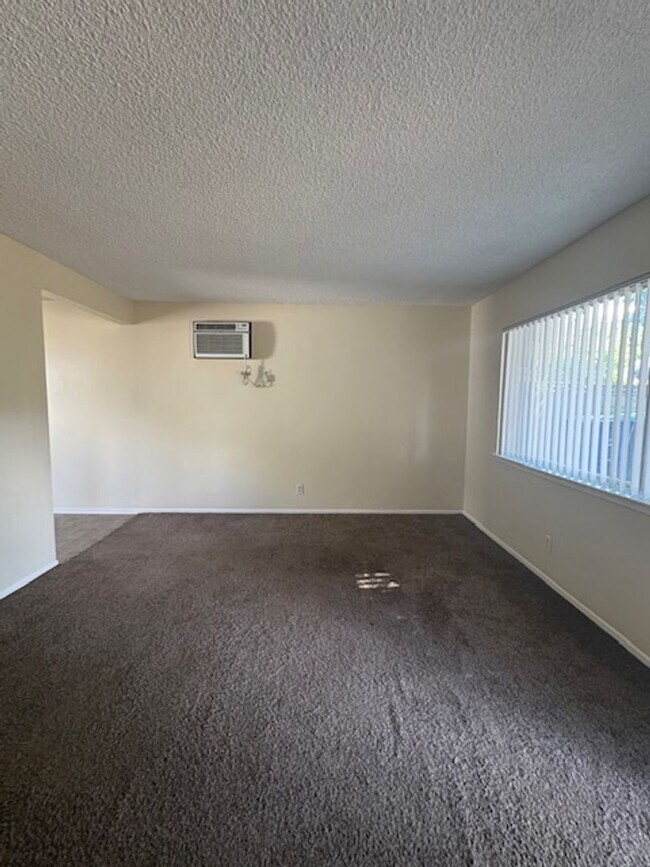 Primary Photo - Rosarita Drive (DD)