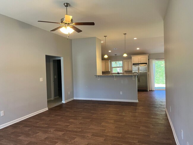 Building Photo - Charming 3/2 Home in Boiling Springs!