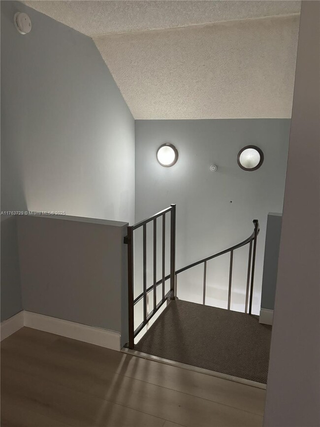 Building Photo - 57 Deer Creek Rd