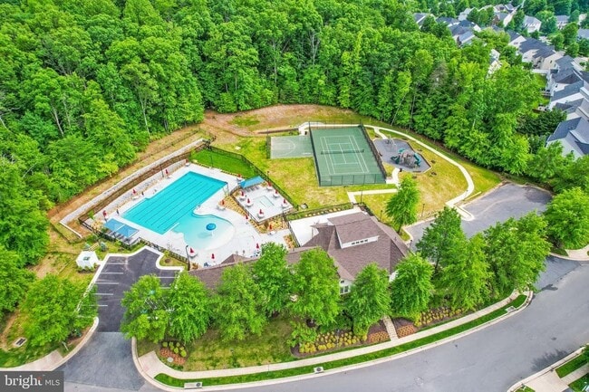Building Photo - 16844 Panorama Dr