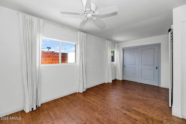 Building Photo - 4228 N 44th Pl