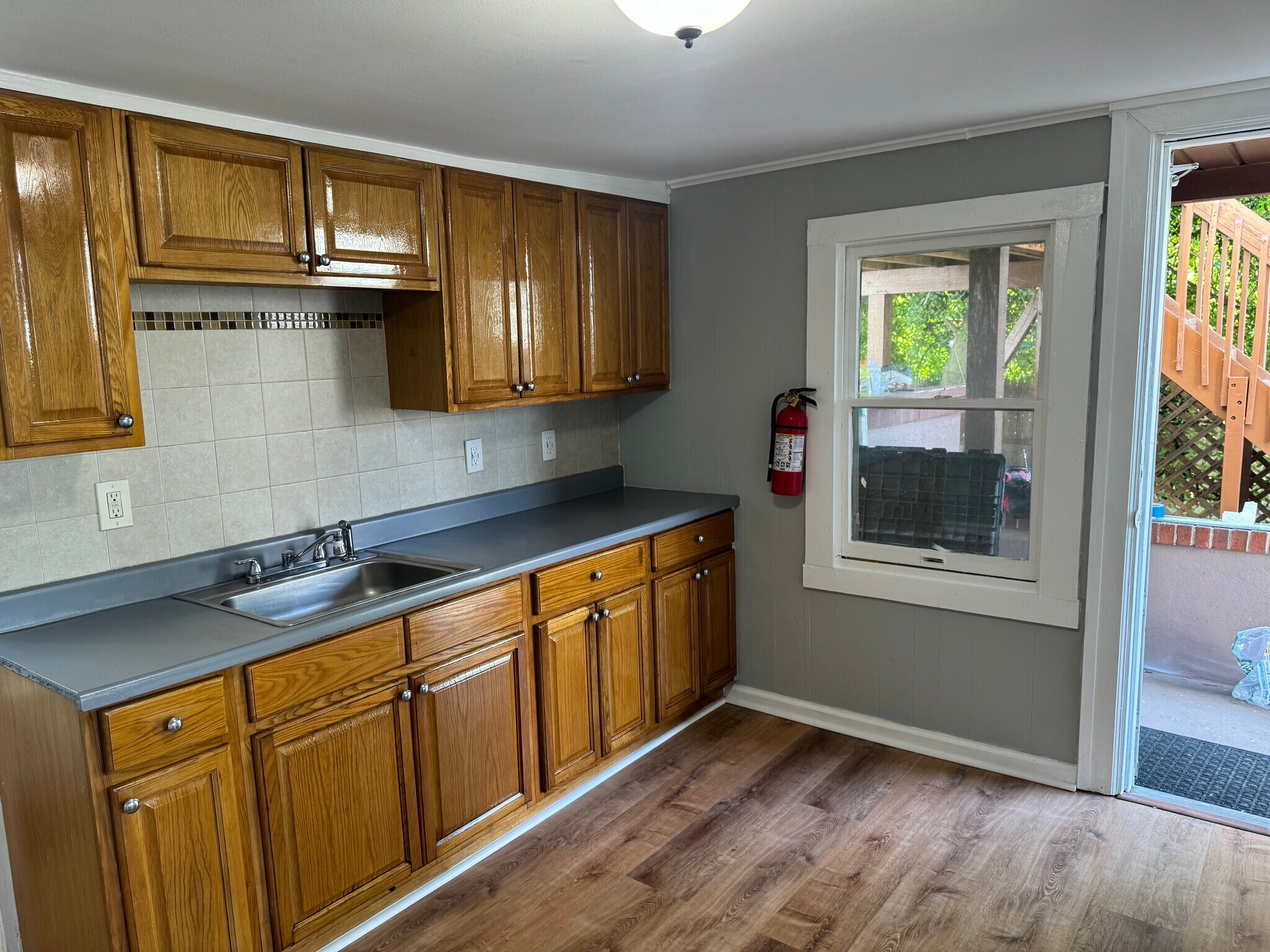 Building Photo - 359 Henry St