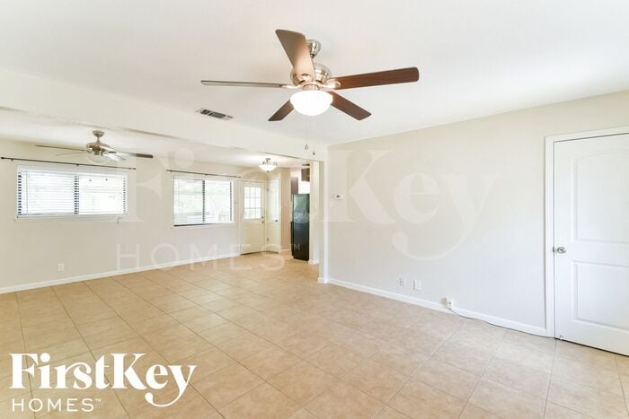 Building Photo - 11205 Lone Shadow Trail