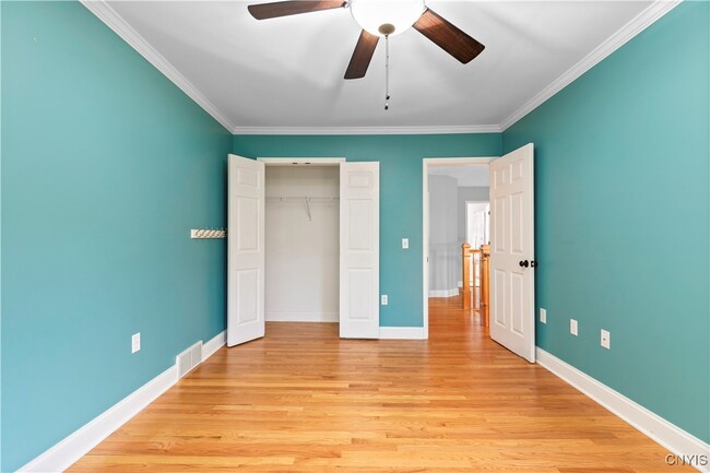 Building Photo - 3306 Glen Abbey Terrace