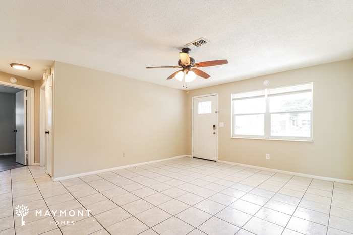 Building Photo - 1588 Eunice Ln