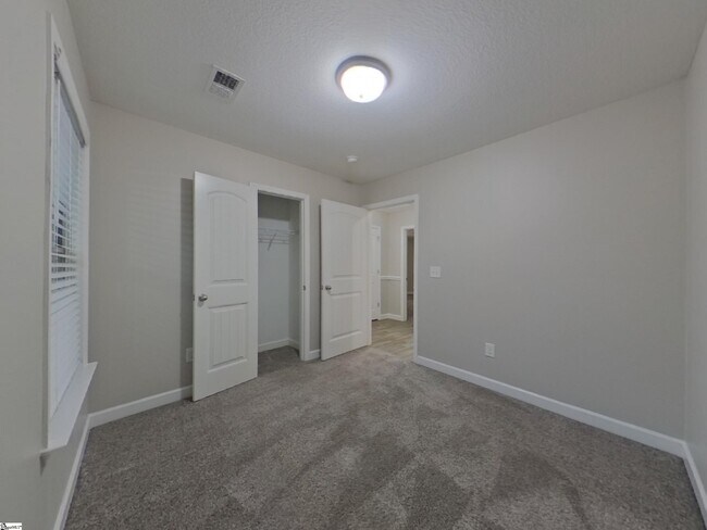 Building Photo - 801 Alley Ridge Dr