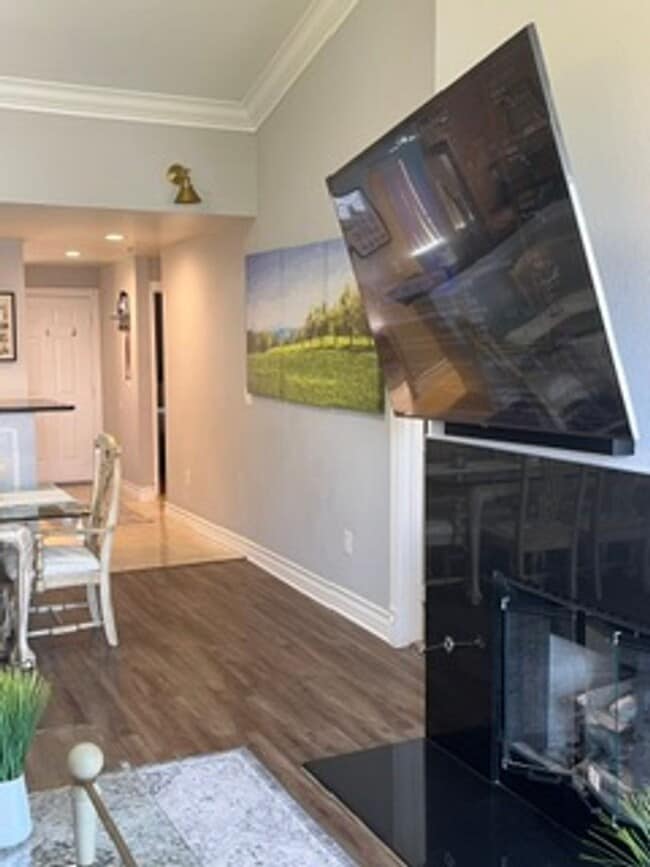 Building Photo - Meridian Furnished 2 Bed | 2 Bath Condo with Sphere View and Linq View (NV Energy/SW Gas/Internet...