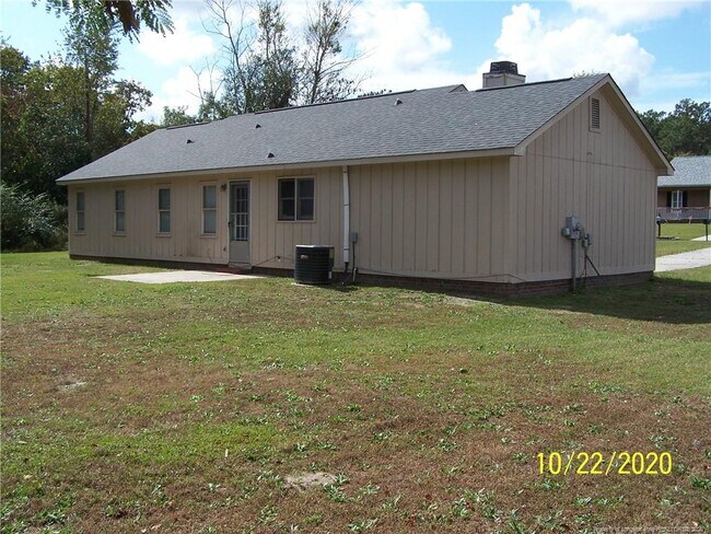 Building Photo - 6316 Chagrin Rd