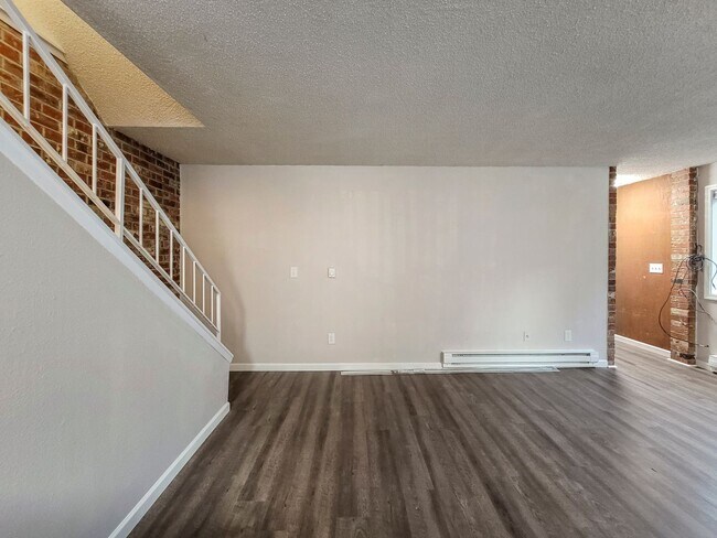 Building Photo - 13954 SE 173rd Pl