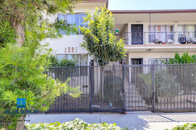 Building Photo - 1055 N El Centro Ave