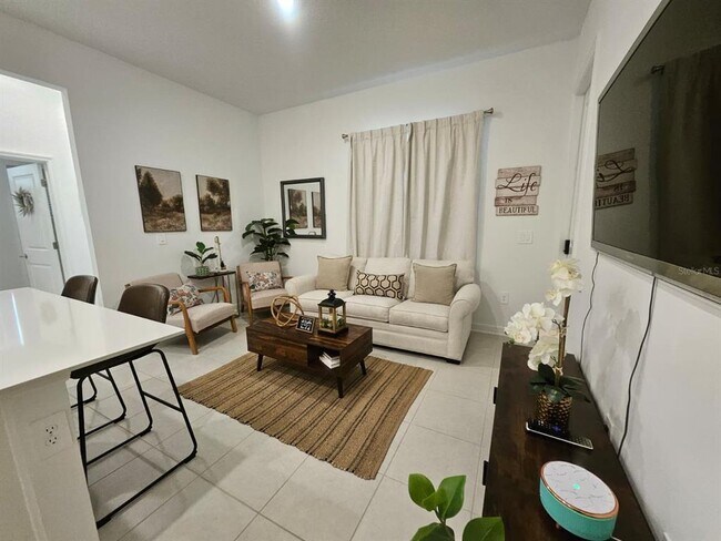 Building Photo - 4823 Waltham Forest Dr