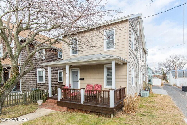 Primary Photo - 612 Sylvania Ave